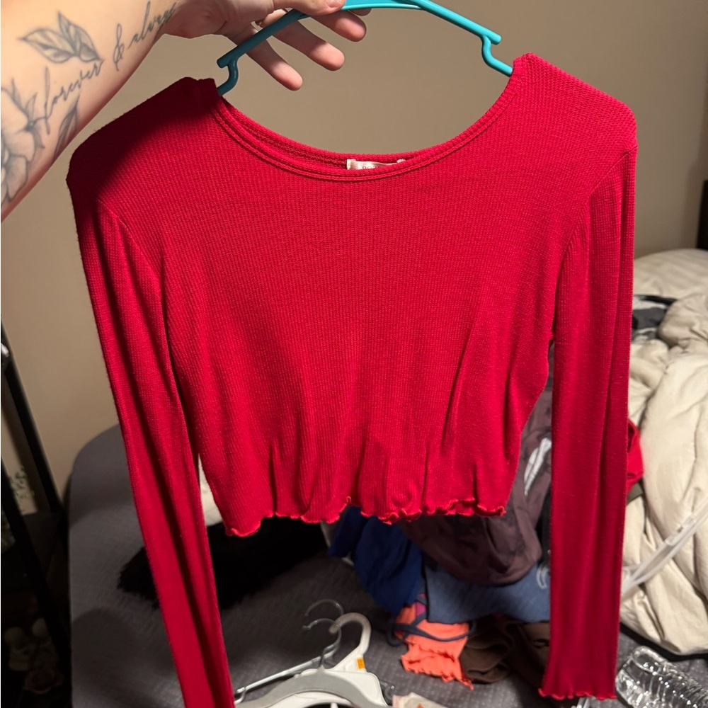 Red Long Sleeve Crop Top